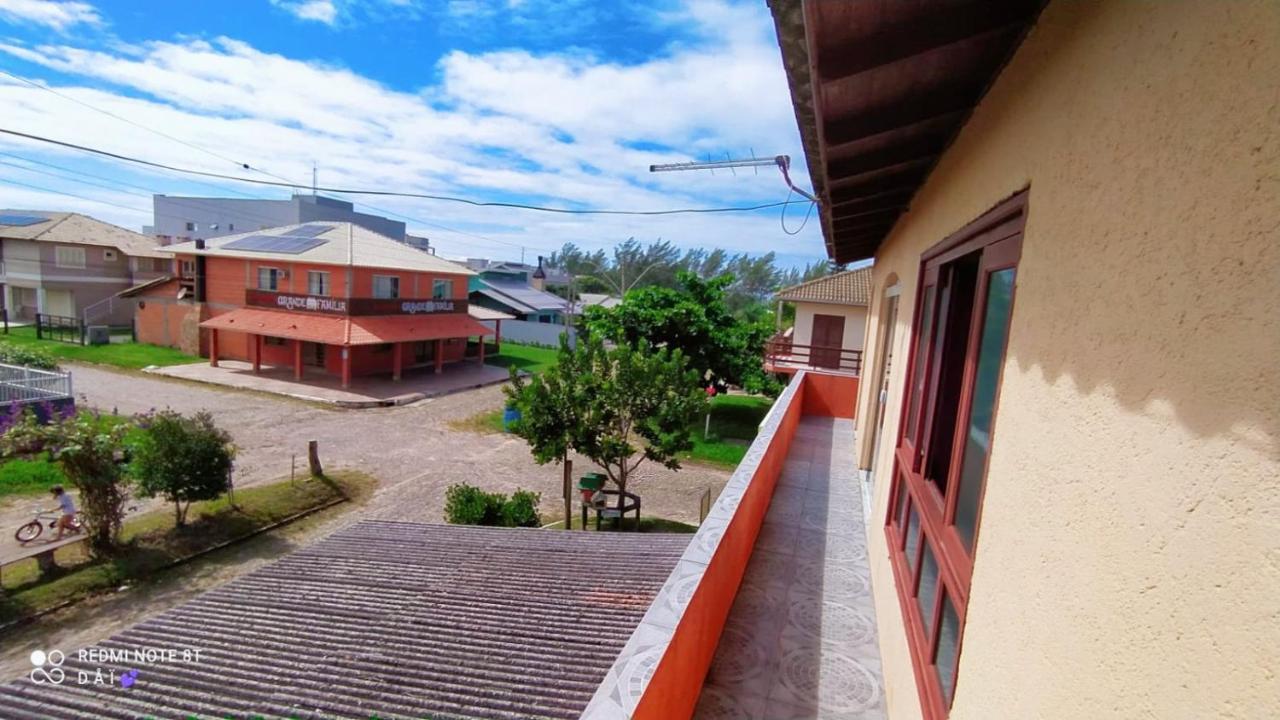 Residencial Familia Milani 100 Metros Do Mar Torresアパートメント エクステリア 写真