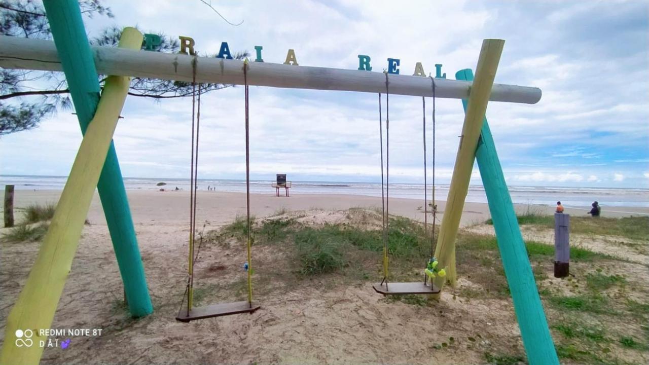 Residencial Familia Milani 100 Metros Do Mar Torresアパートメント エクステリア 写真